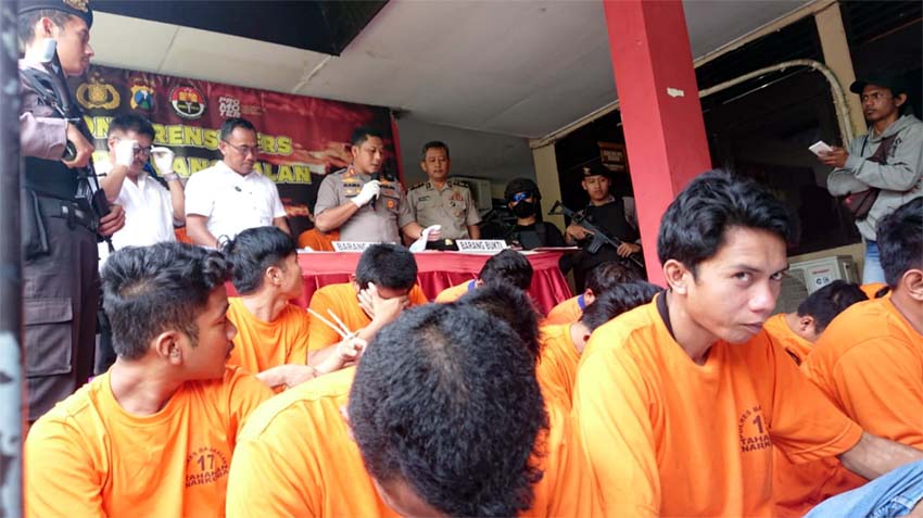 Kapolres Bangkalan saat Press release
